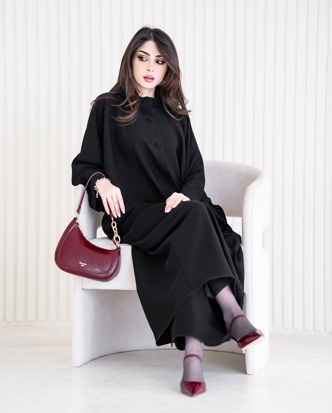عبايات سادة