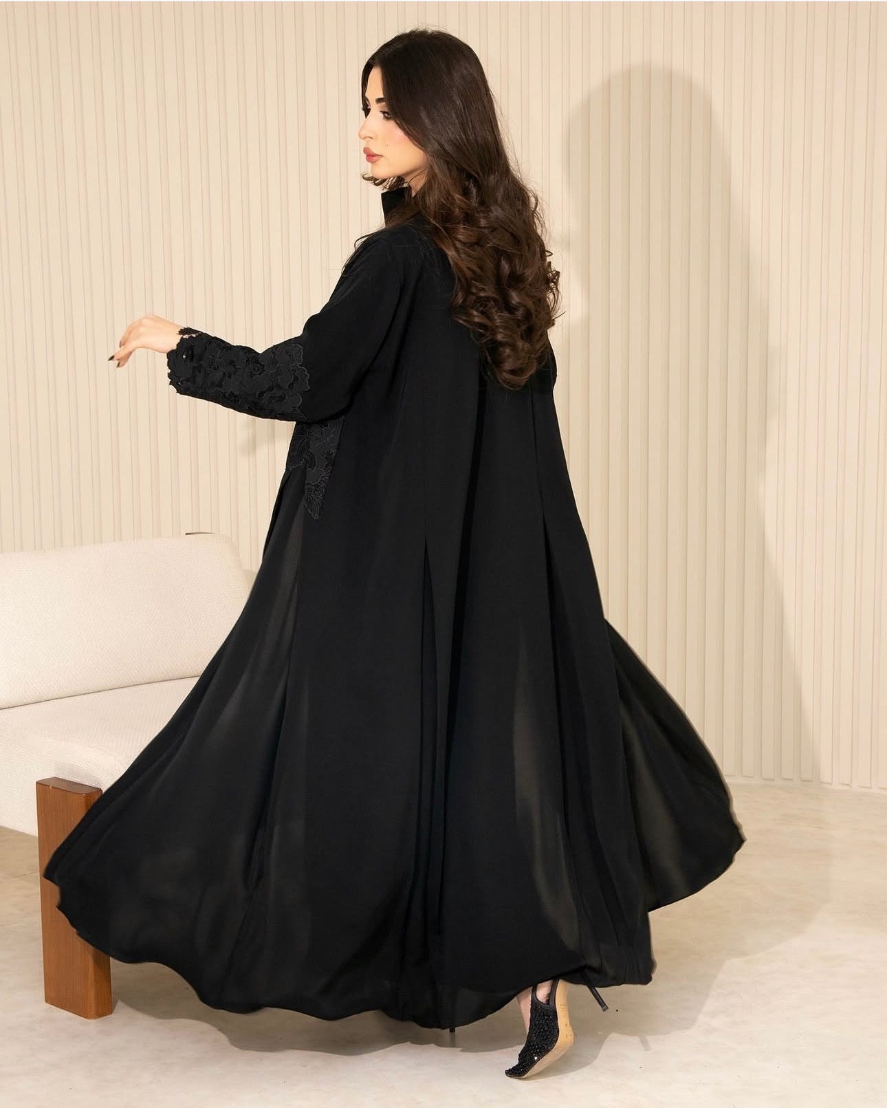 عبايات كلوش