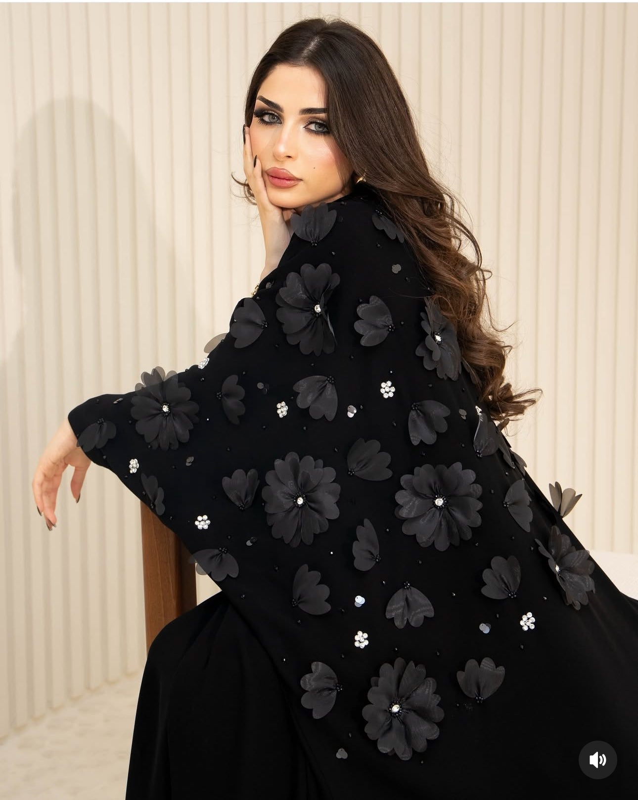 عباية شك ورد